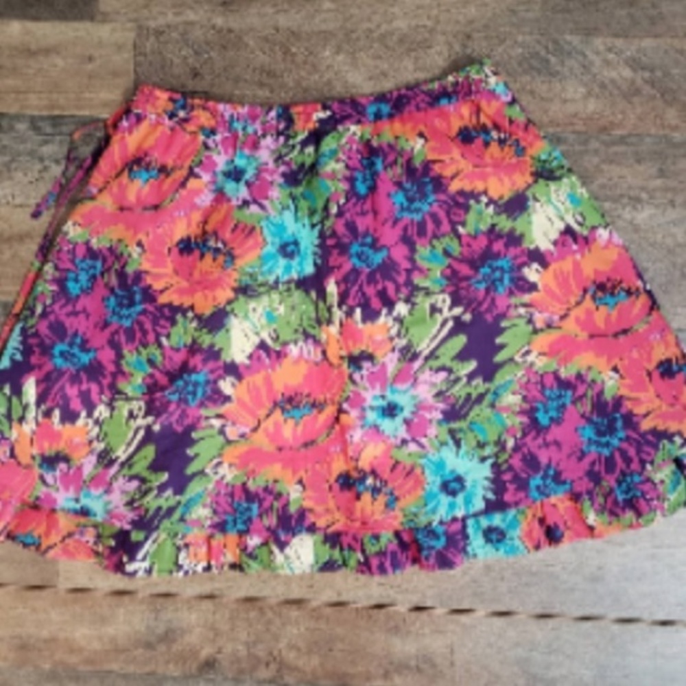 Garnet Hill floral circle ruffle skirt